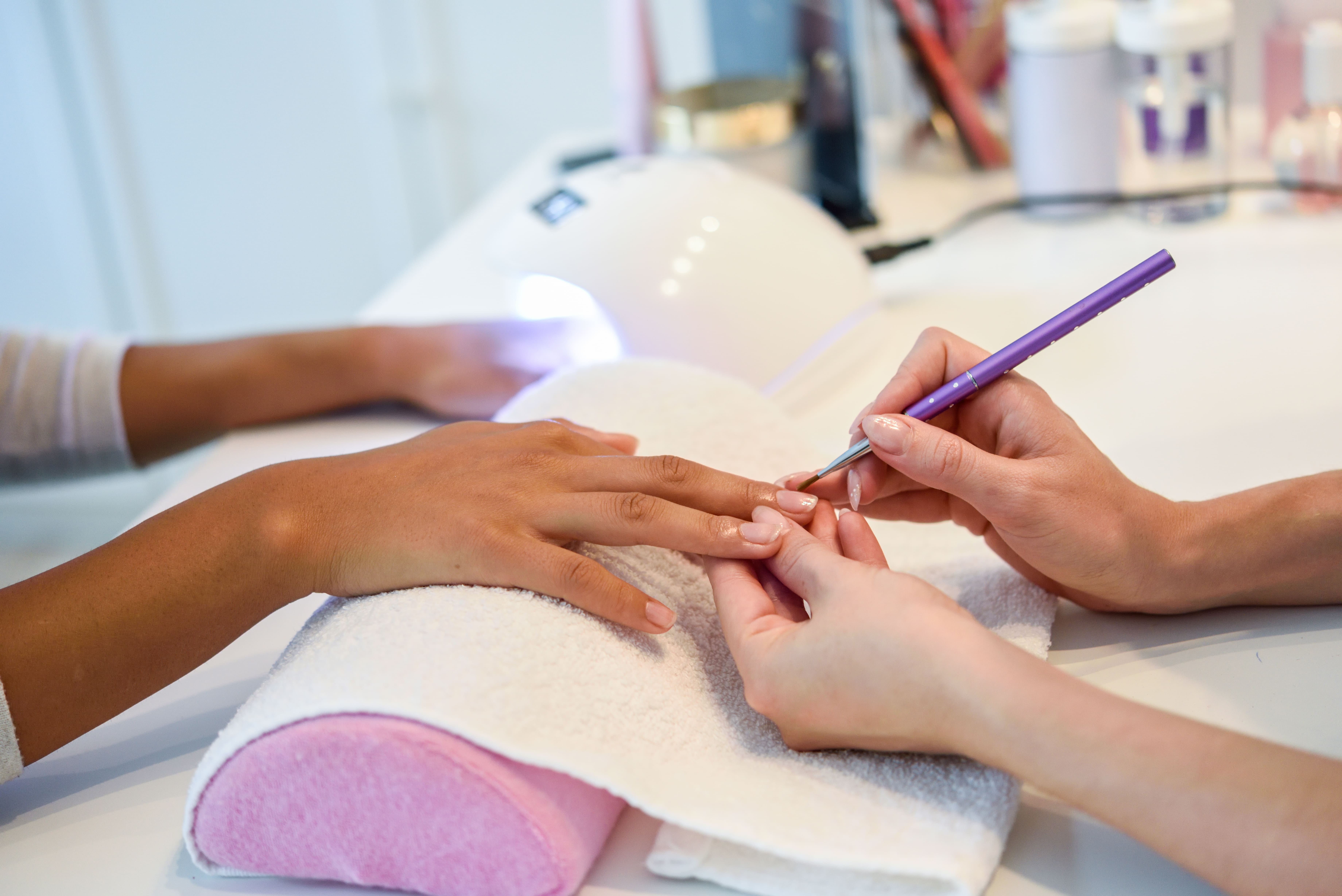 Icon representing additional beauty services